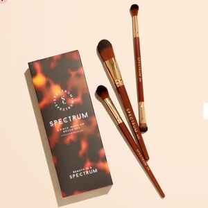 SPECTRUM Pantherine 3 Piece Makeup Brush Set [brand new in box]